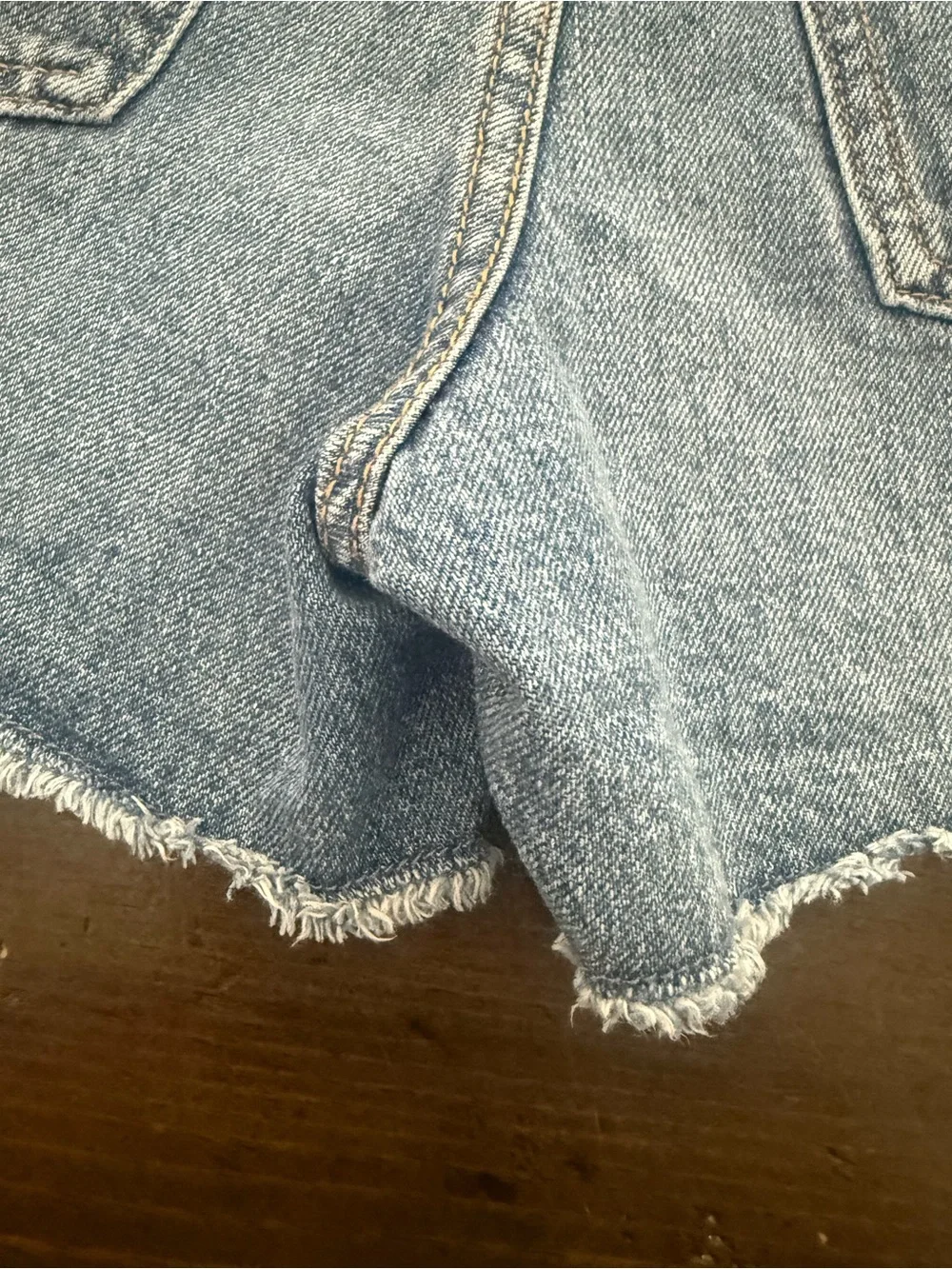 Old Navy High Waisted Light Blue Denim Frayed Hem Jean Shorts, size 8